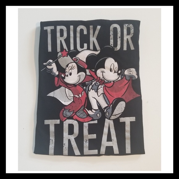 Disney Halloween T-shirt Sz M - Picture 3 of 5